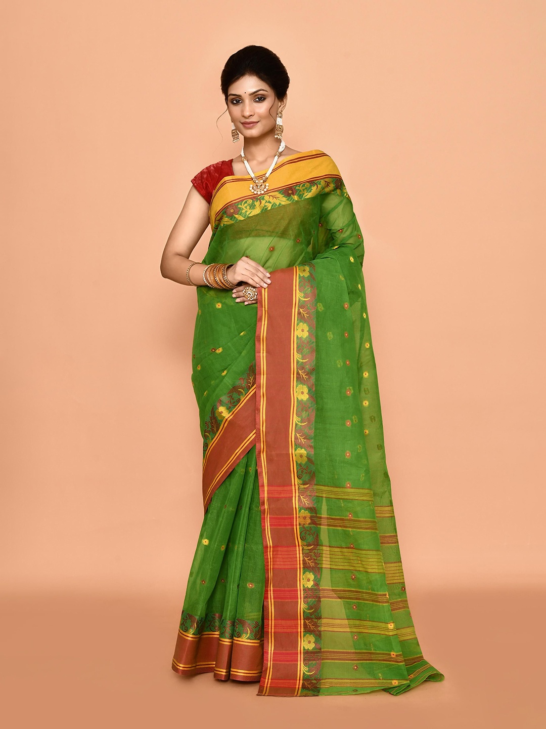

PUKU Ethnic Motifs Printed Pure Cotton Taant Saree, Green