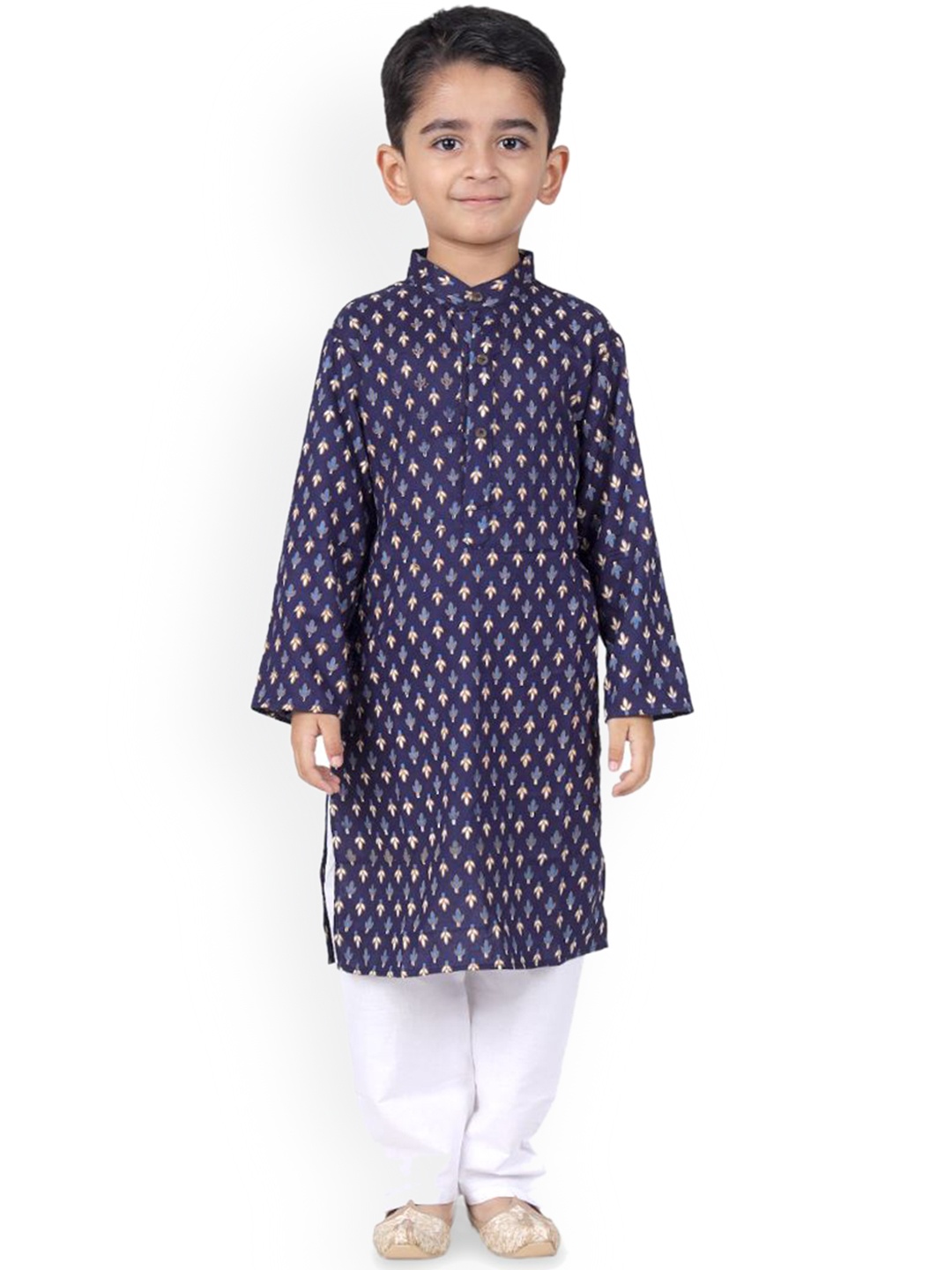 

itsmycostume Boys Ethnic Motifs Printed Regular Pure Cotton Straight Kurta with Pyjamas, Navy blue