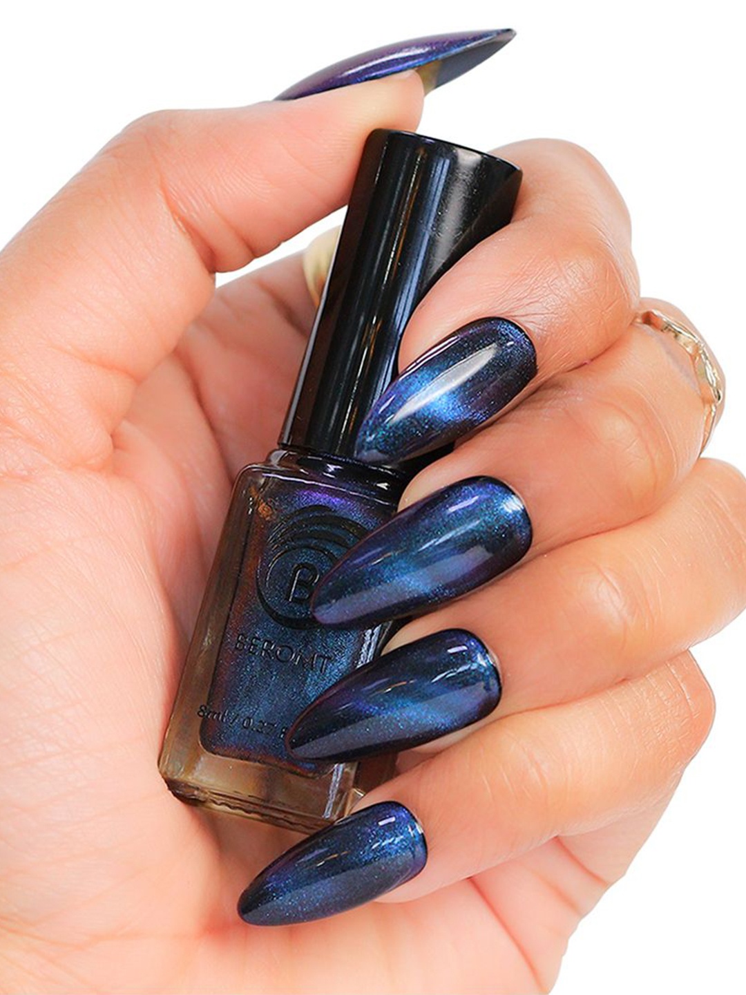 

BEROMT Magnetic Cat Eye Nail Polish- 8 ml- BNP 411, Blue