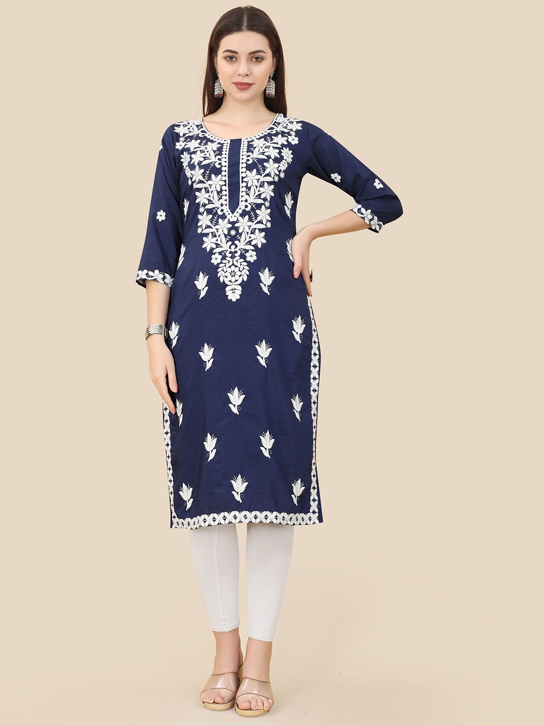 

HERE&NOW Floral Embroidered Straight Kurta, Navy blue