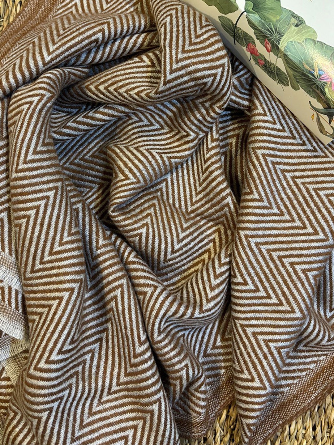 

Stole & Yarn Unisex Herringbone Mix Wool Unisex Stole, Brown