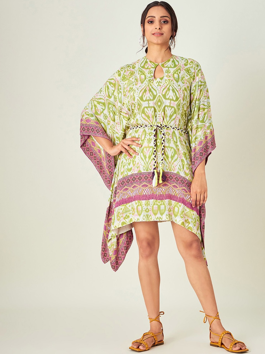 

The Kaftan Company Women Floral Printed Keyhole Neck Kimono Sleeve Kaftan Dress, Green