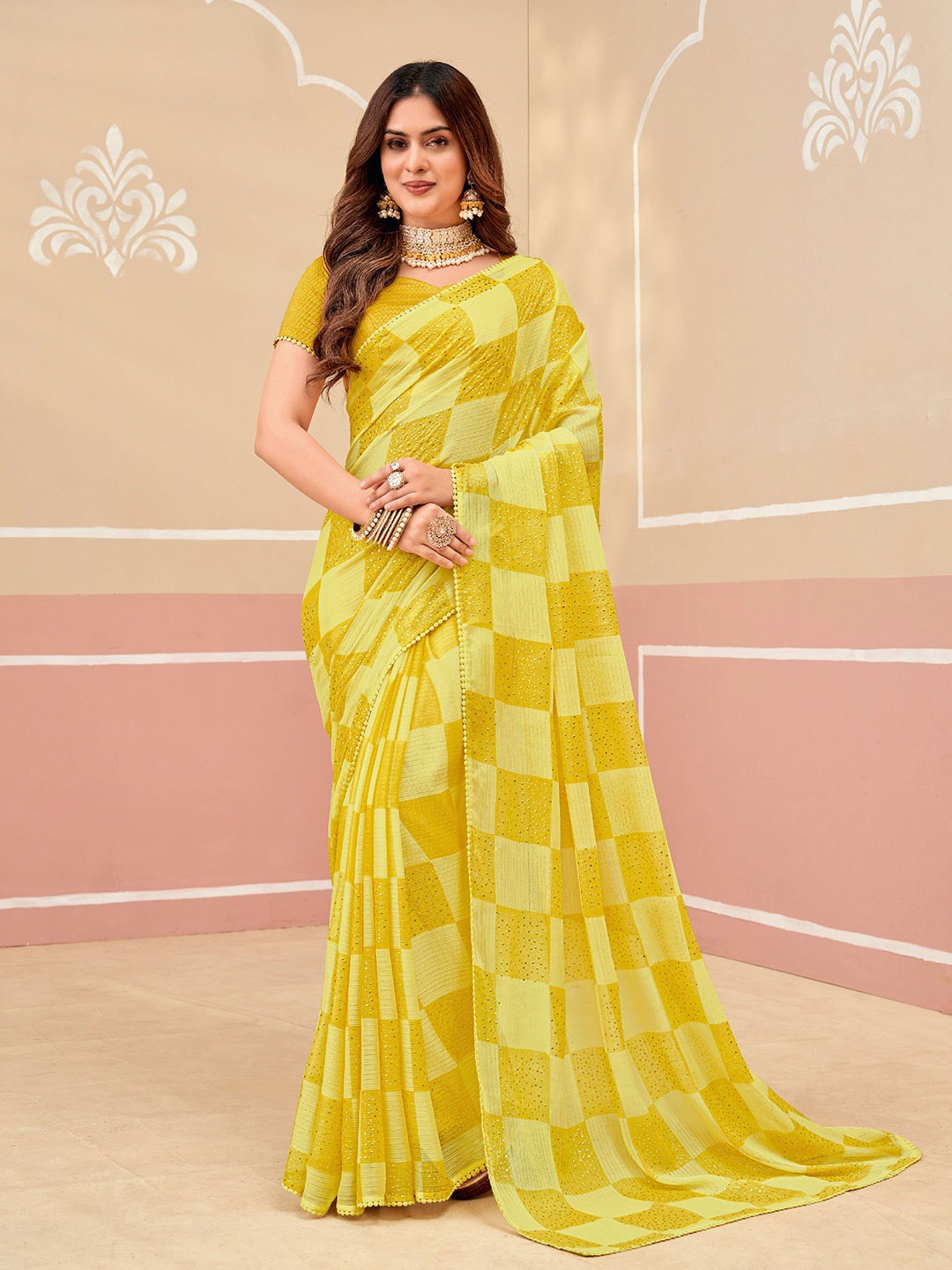 

Laxmipati Checked Embroidered Beads and Stones Saree, Yellow