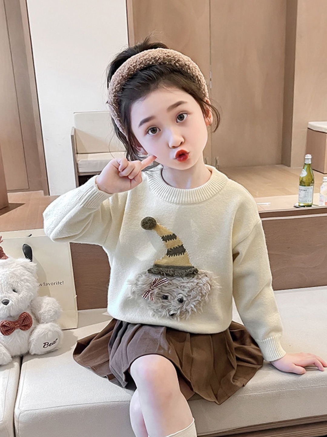 

LULU & SKY Girls Quirky Round Neck Pullover, Off white