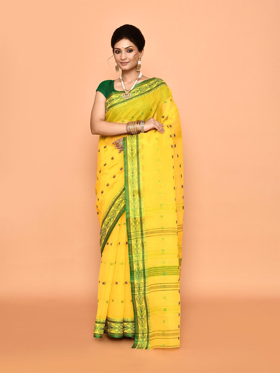 

PUKU Ethnic Motifs Printed Pure Cotton Taant Saree, Yellow