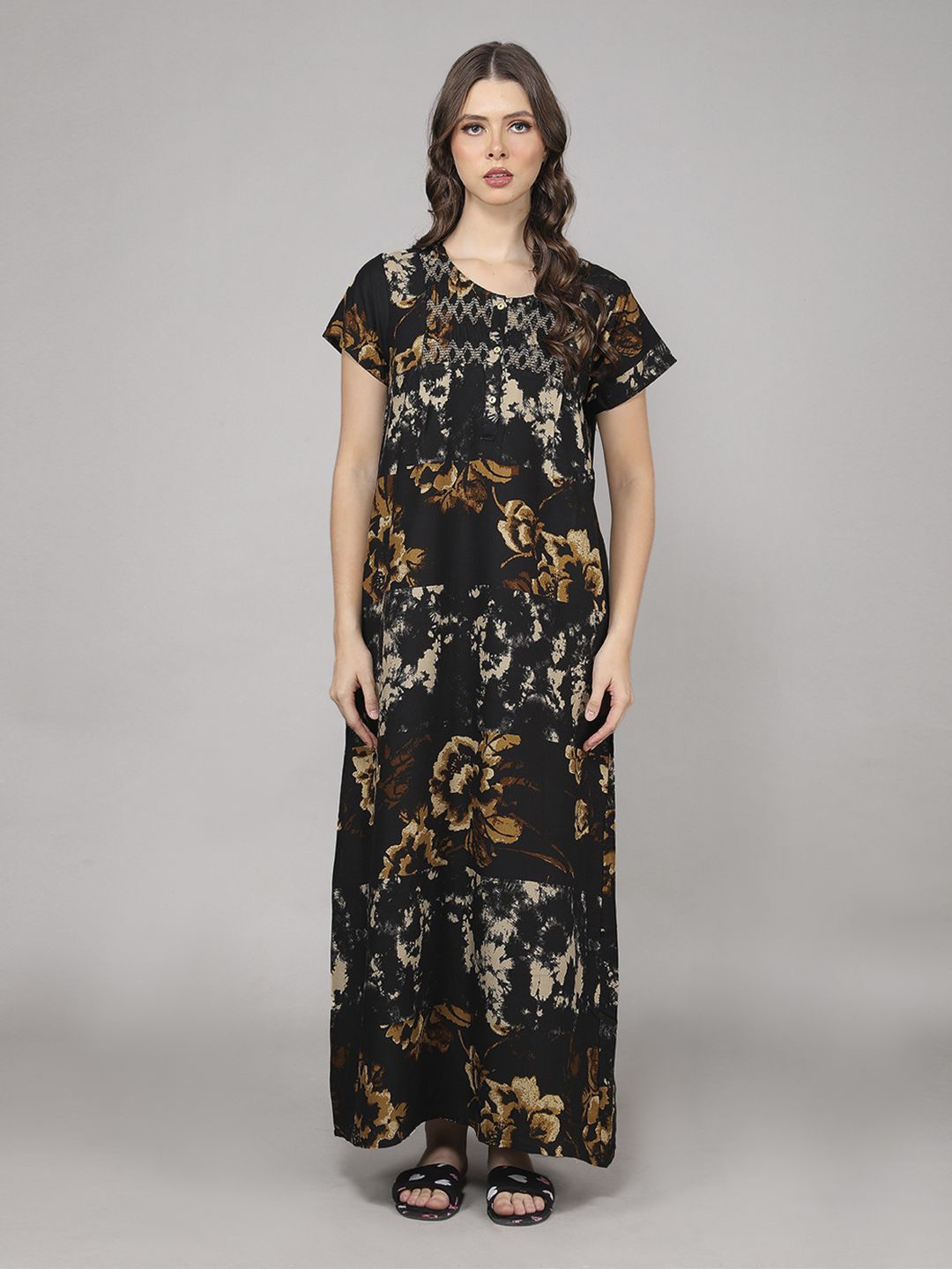 

evolove Women Floral Printed Maxi Nightdress, Black