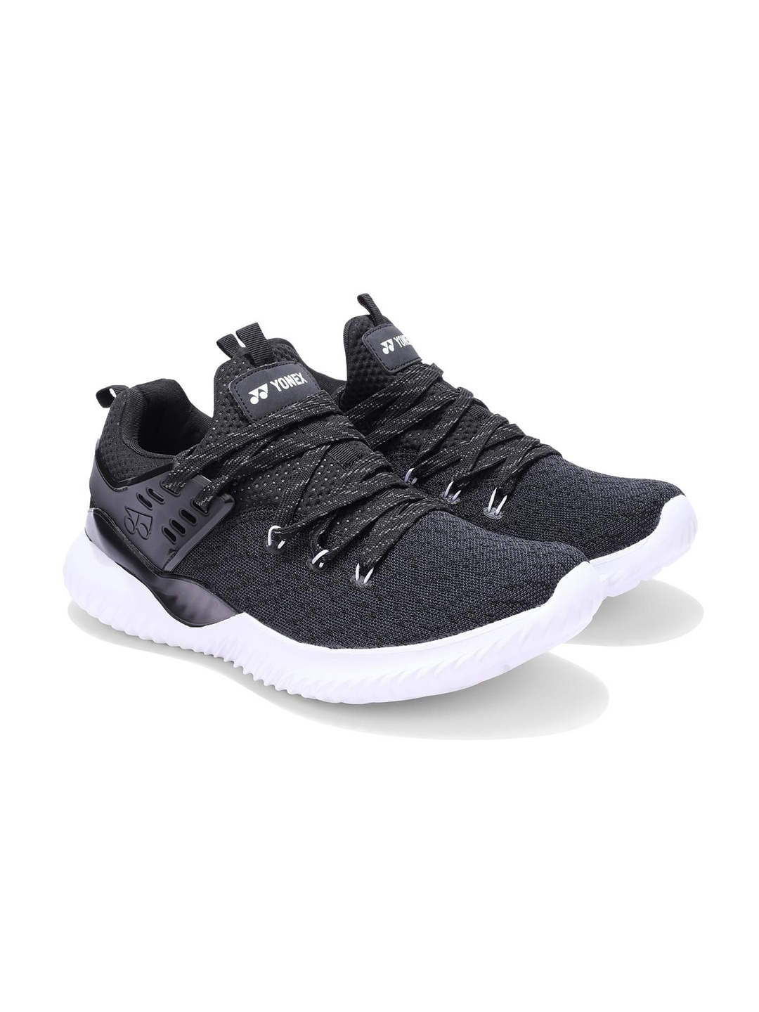 

YONEX TRU Smart 5016 Max Non-Marking Lace-Ups Running Shoes, Black