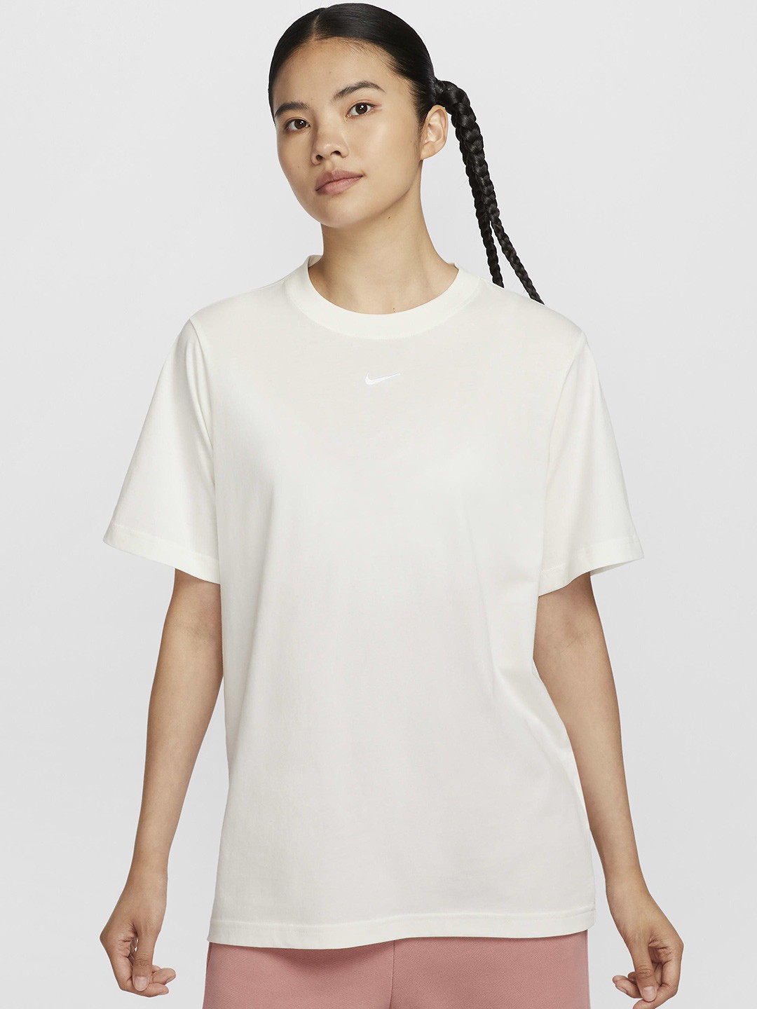 

Nike Sportswear Women's T-Shirt, White