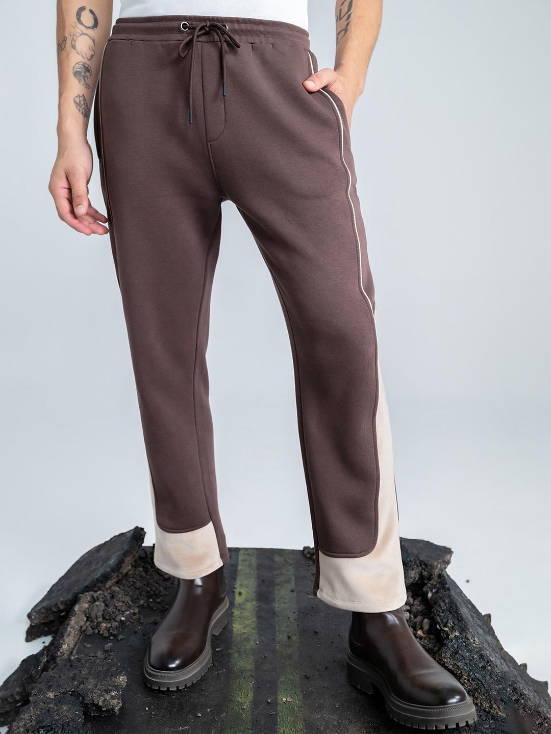 

EDRIO Men Straight Fit Track Pants, Brown