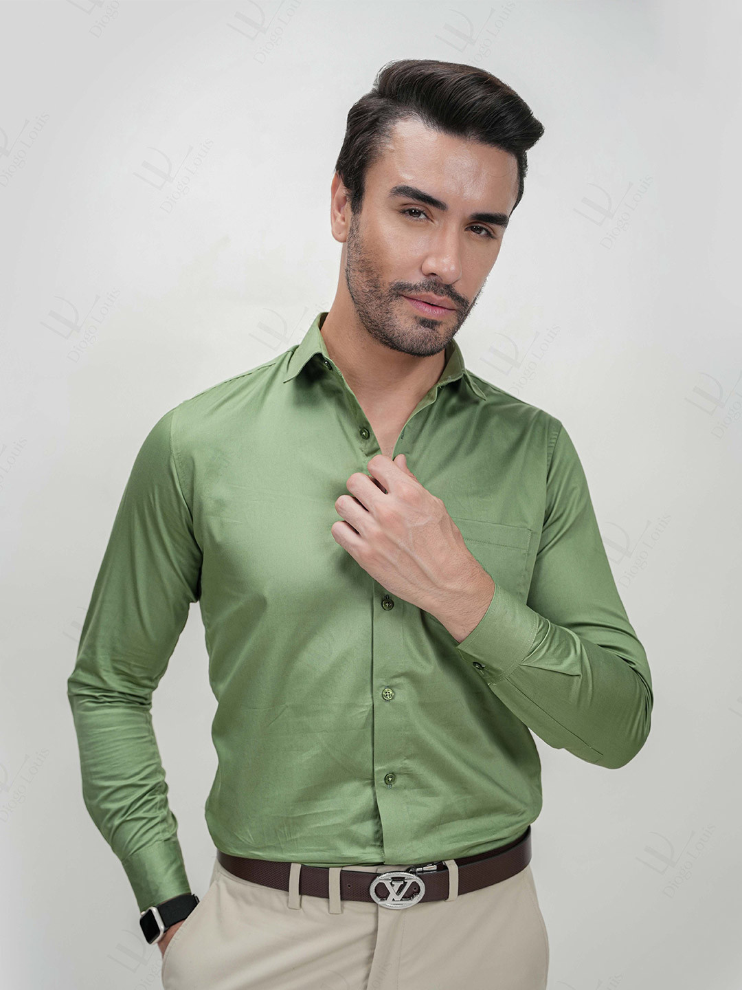 

DIOGO LOUIS Men Solid Formal Shirts, Olive