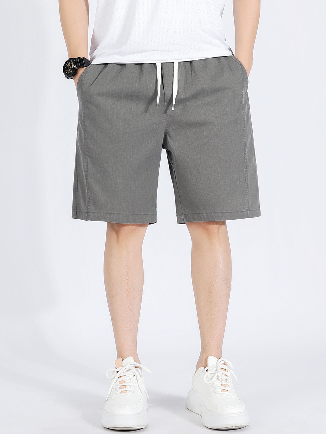 

StyleCast x Revolte Men Mid-Rise Regular Shorts, Grey