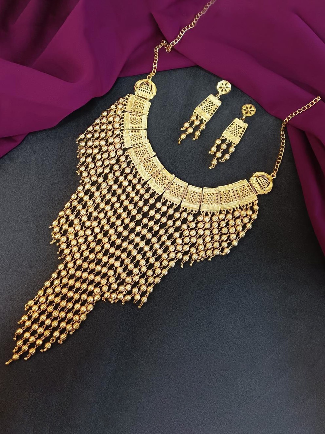 

Efulgenz Layered Beaded Jewellery Set, Gold