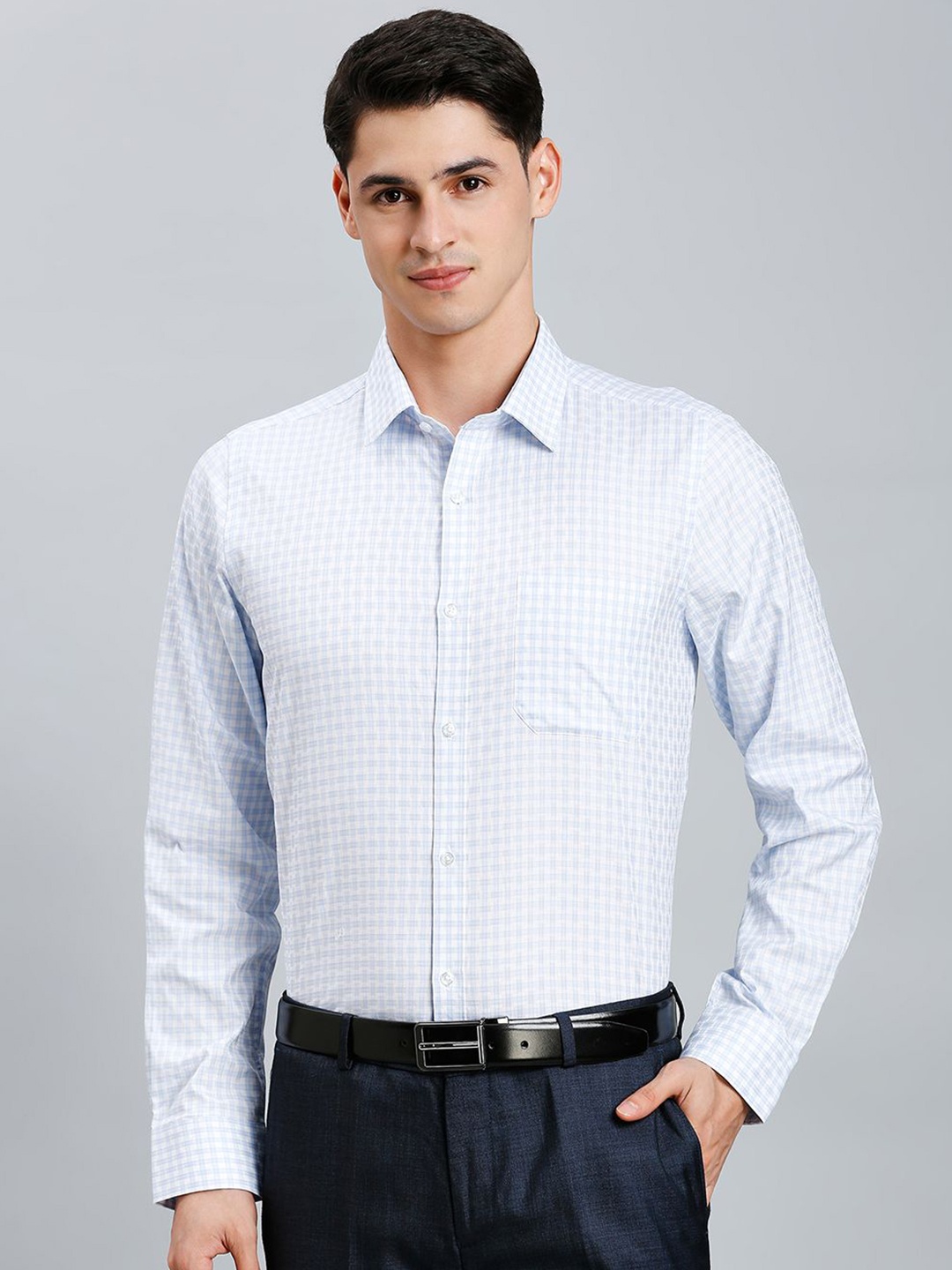 

Reid & Taylor Men Slim Fit Opaque Checked Formal Shirt, White