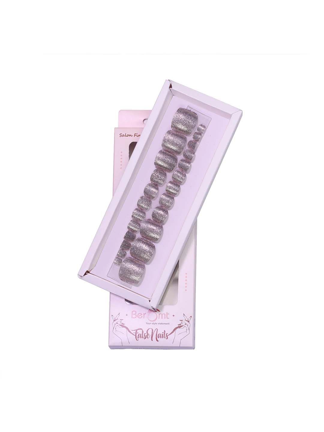 

BEROMT Set Of 28 Jelly Stick On Toe Nails With Application Kit, Silver