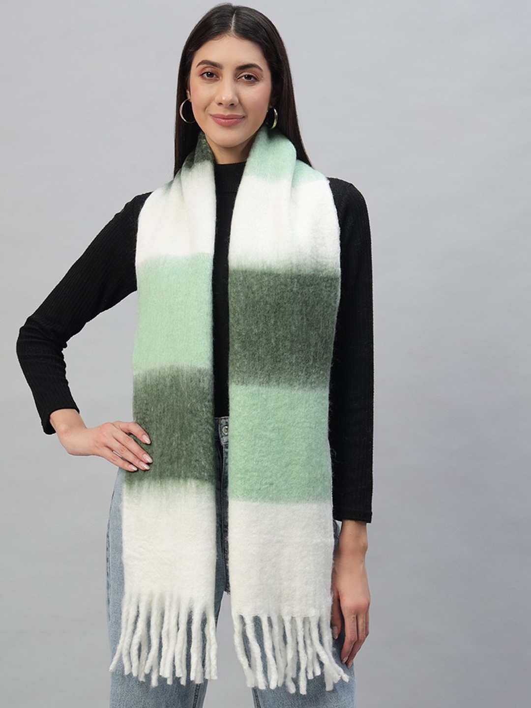 

HANDICRAFT PALACE Women Colourblocked Scarf, Green