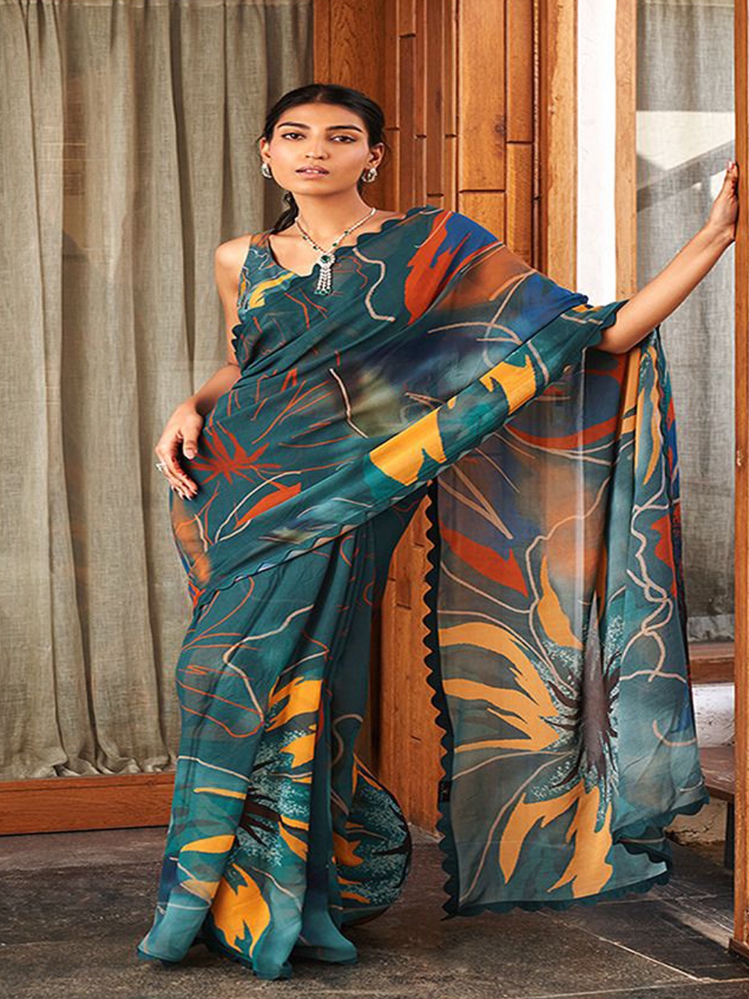 

CATCHY FOREVER Floral Printed Designer Saree, Sea green