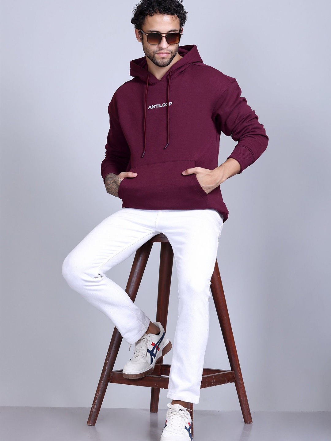 

Antiloop Men Printed Drop Shoulder Hooded Sweatshirt, Purple