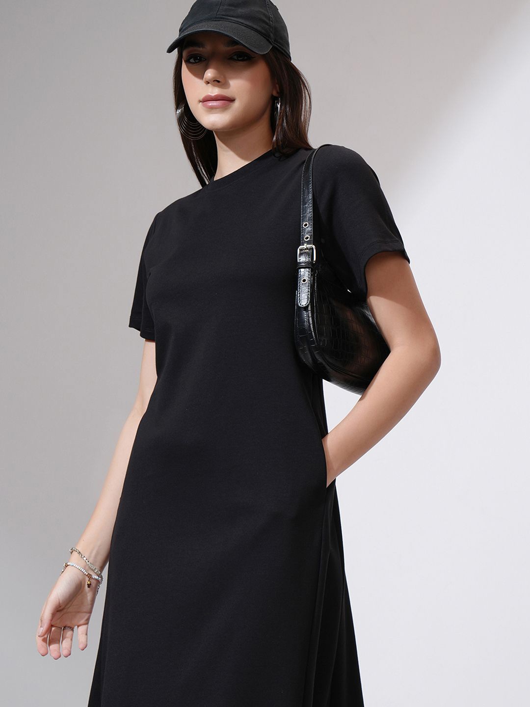 

Basics By Tokyo Talkies Women A-Line Short Sleeves Midi Dress, Black