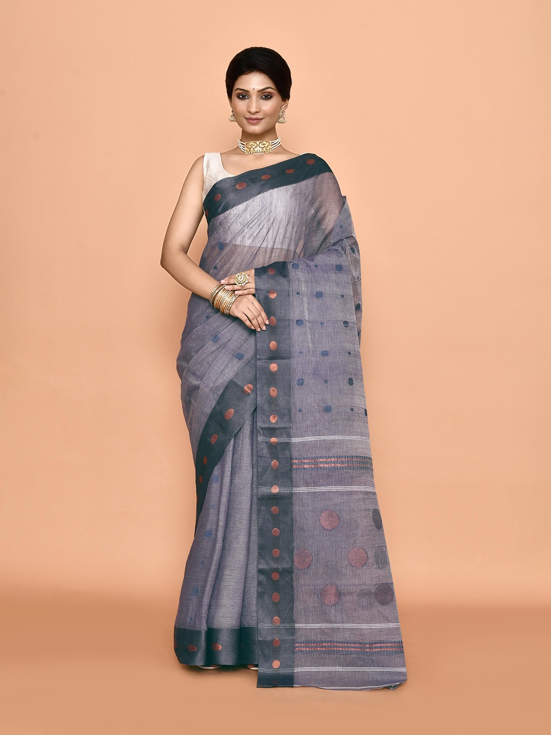 

PUKU Ethnic Motifs Pure Cotton Polka Dot Zari Work Taant Saree, Grey