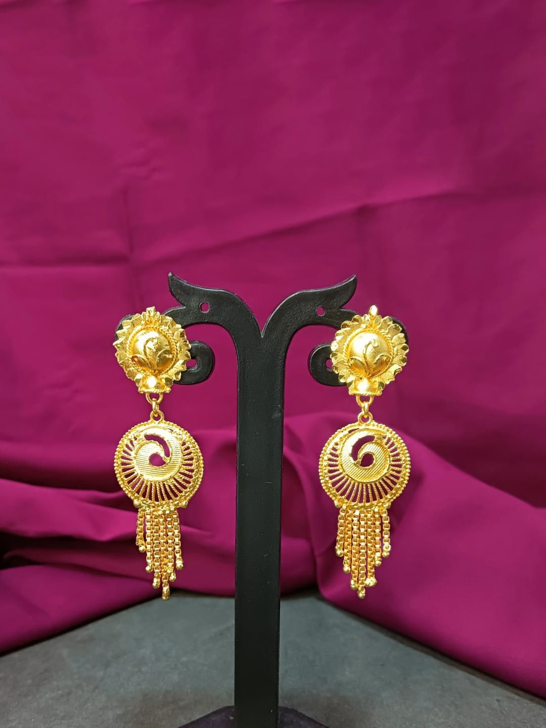 

Efulgenz Gold-Plated Contemporary Chandelier Jhumkas