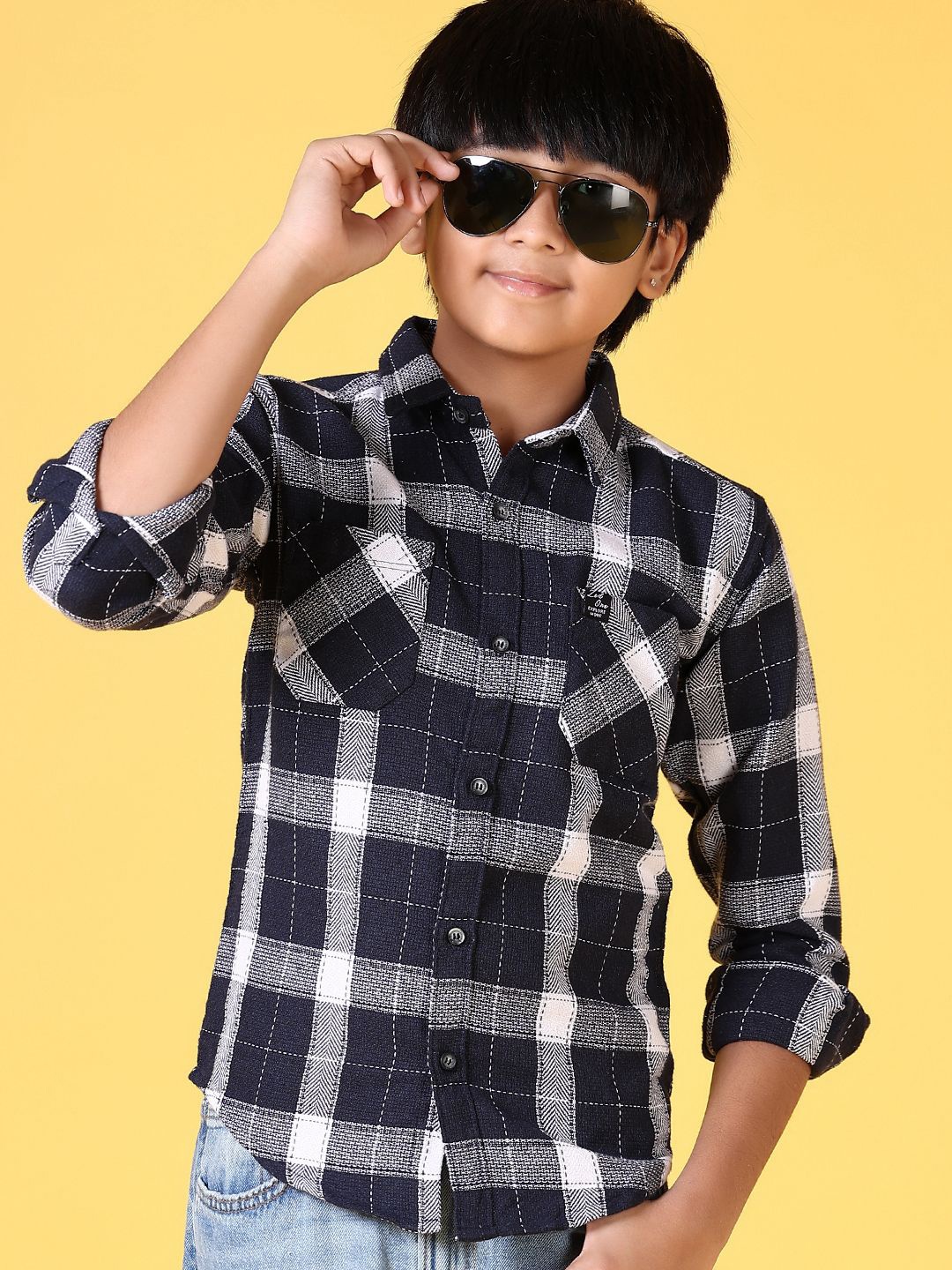 

V-Mart Boys Buffalo Checks Opaque Checked Casual Shirt, Navy blue