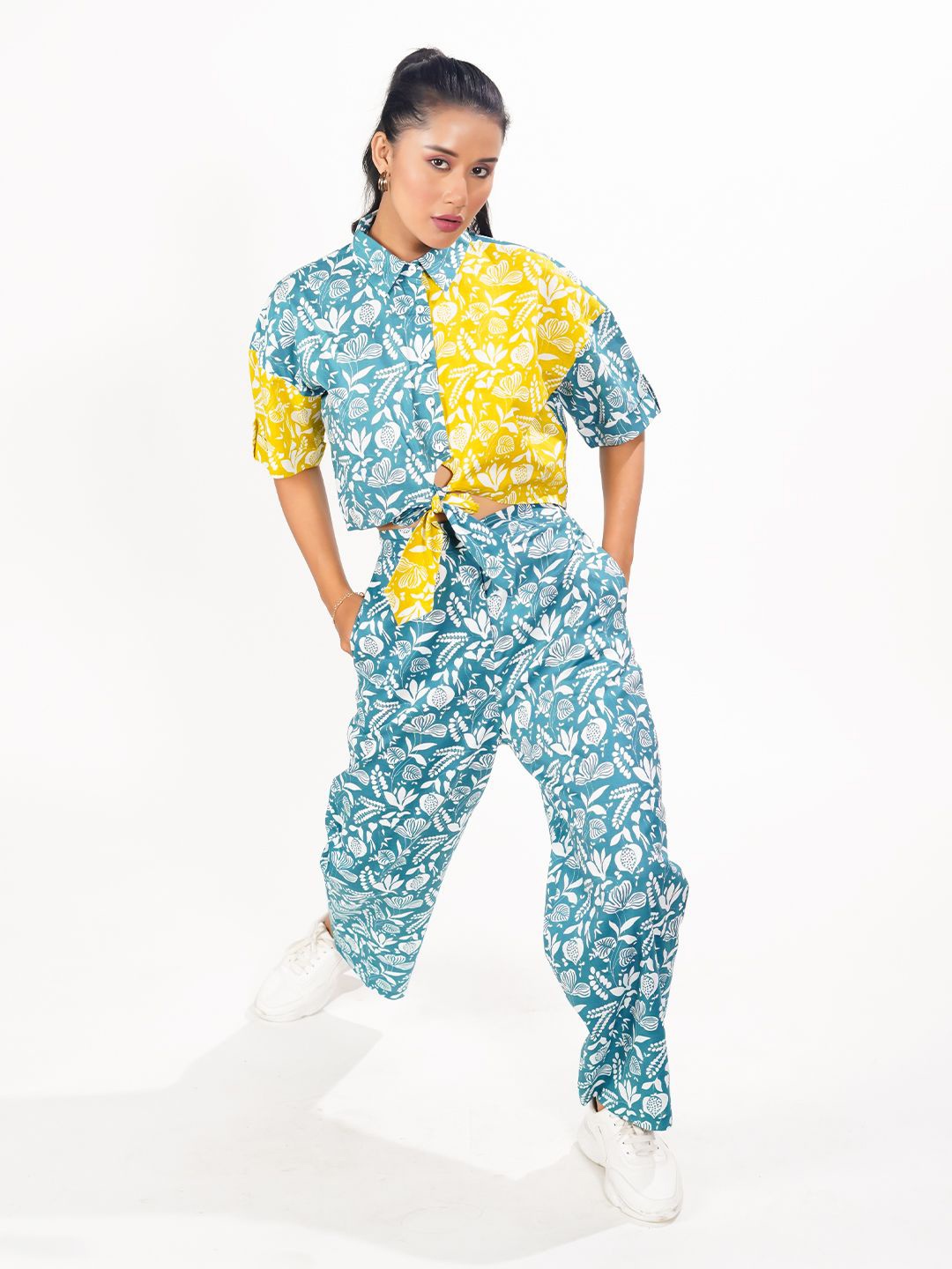 

Zink London Floral Printed Pure Cotton Tie-Ups Shirt With Trousers, Teal