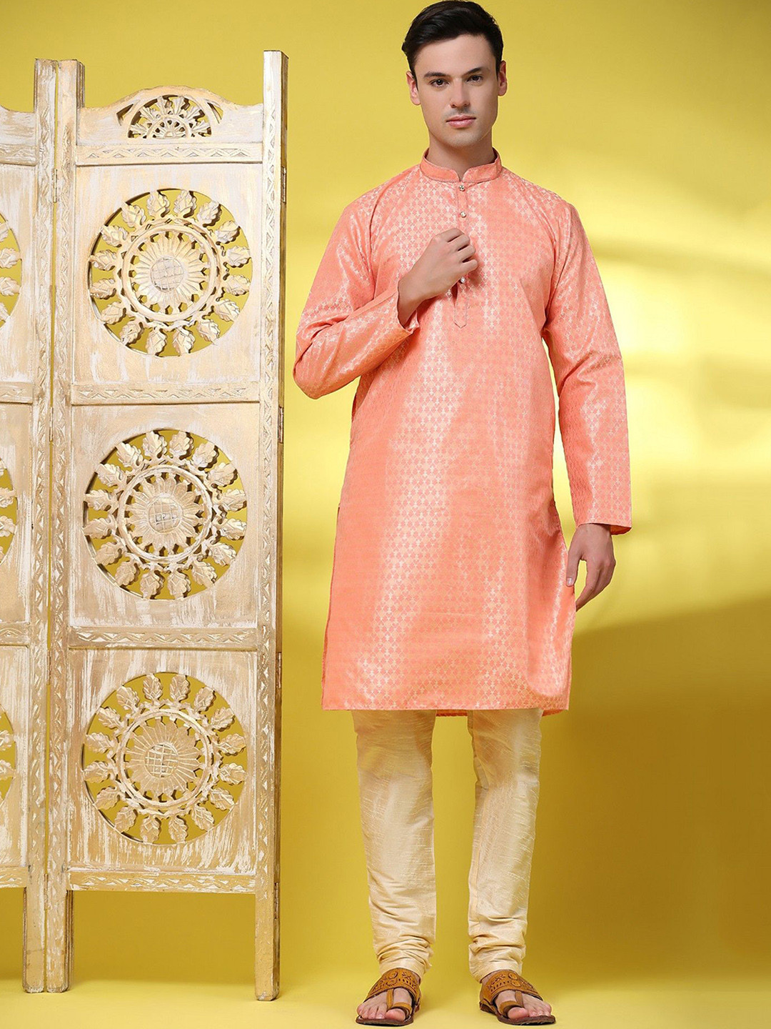 

SKAVIJ Floral Woven Design Thread Work Mandarin Collar Straight Kurta with Pyjamas, Orange