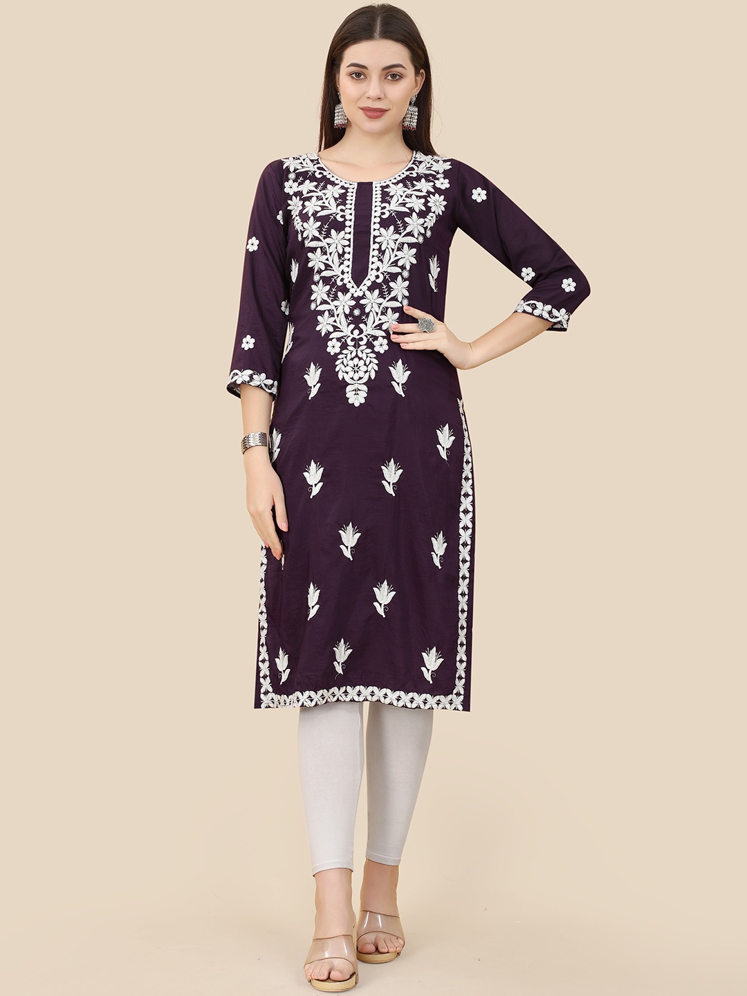 

HERE&NOW Women Floral Embroidered Thread Work Kurta, Purple