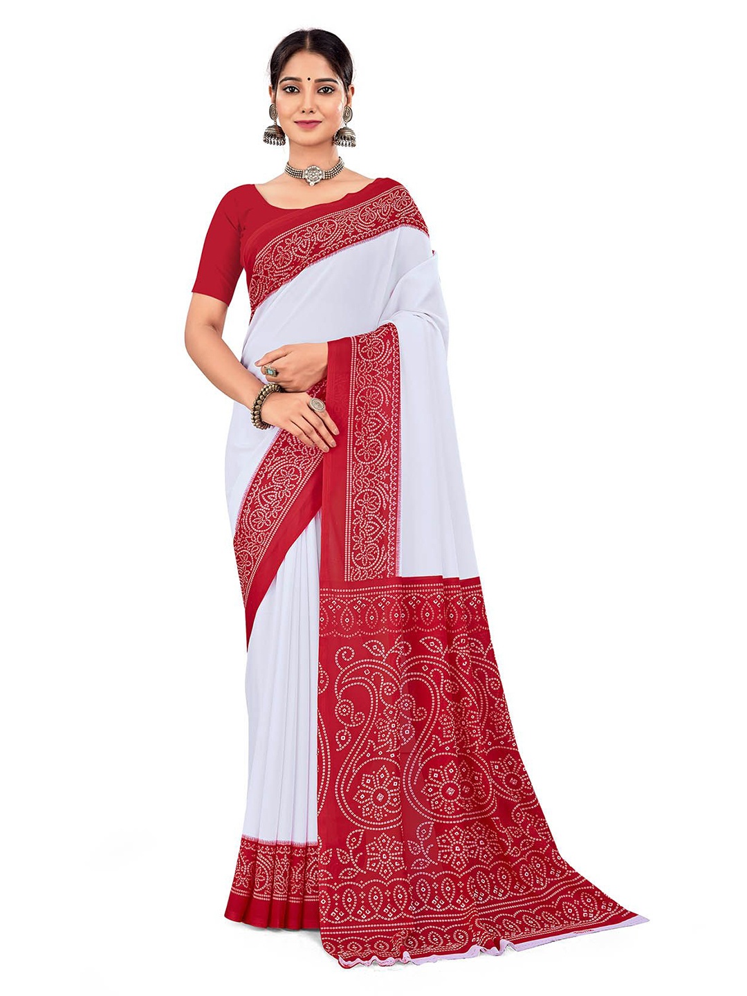 

Navvi Floral Saree with Blouse Piece, White