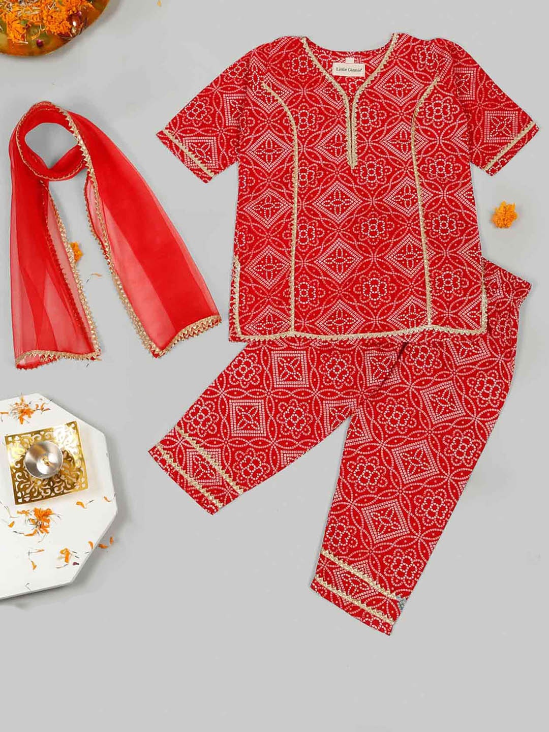 

LITTLE GINNIE Girls Bandhani Printed Pure Cotton Kurti With Trousers & Dupatta, Red