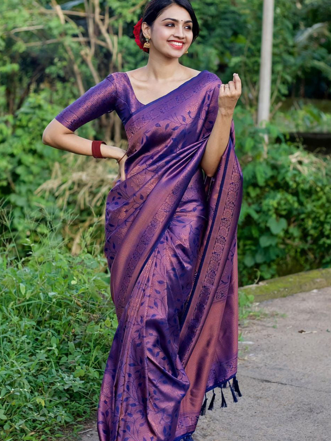 

Areca Designer Woven Design Zari Pure Silk Designer Banarasi Saree, Blue