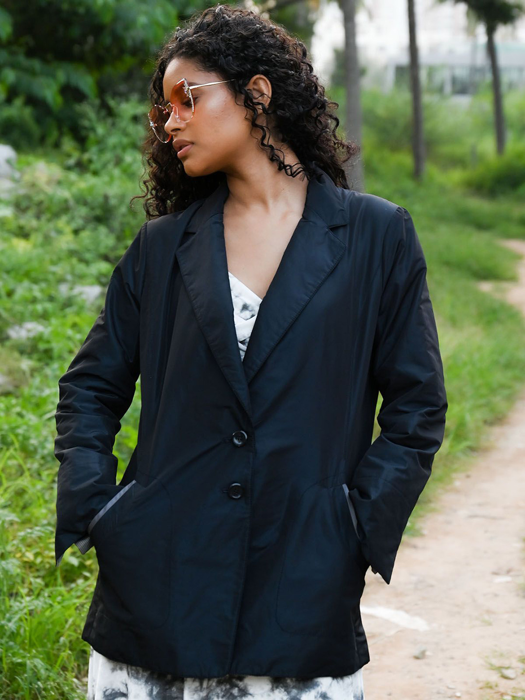 

ODETTE Women Longline Tailored Jacket, Black