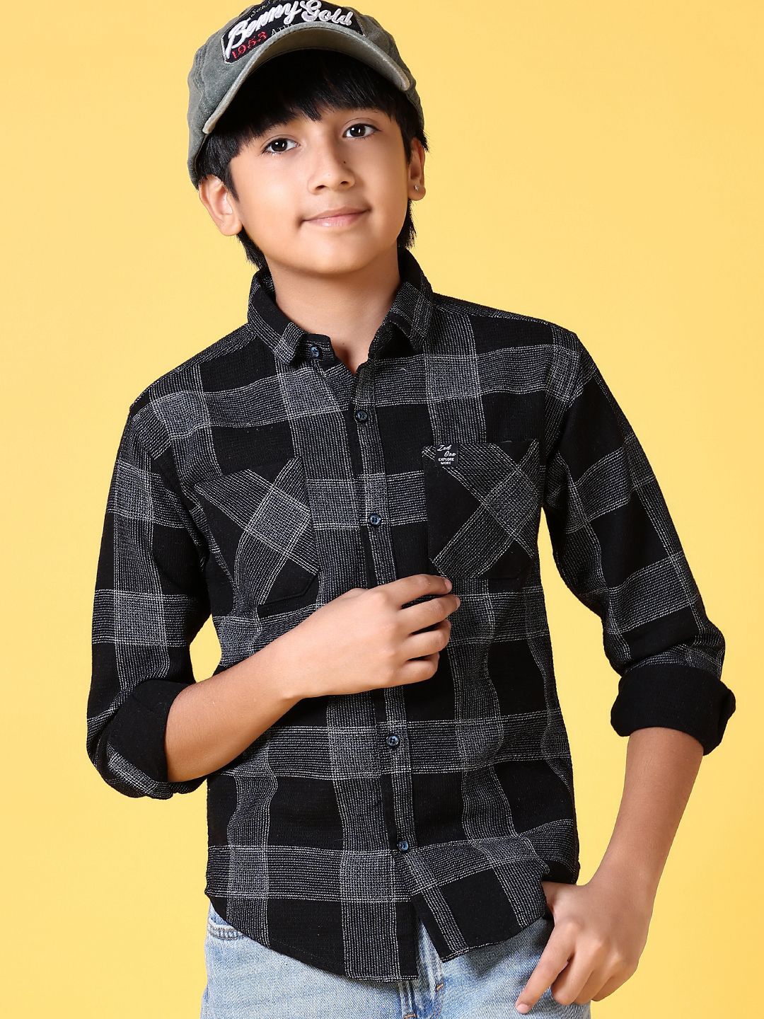 

V-Mart Boys Opaque Checked Casual Shirt, Black