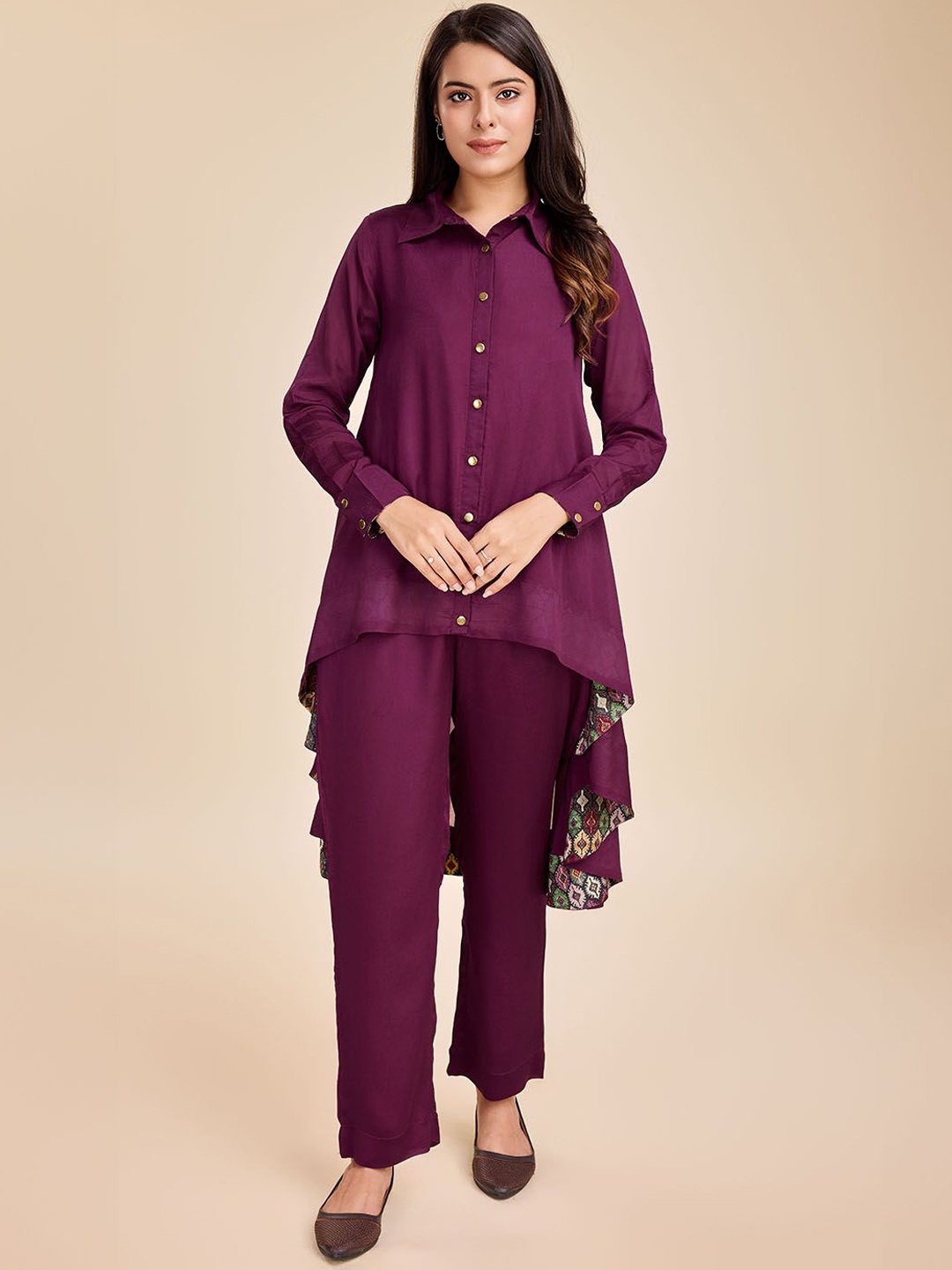 

Komarri U Shirt Collar High-Low Tunic With Straight Trousers, Maroon
