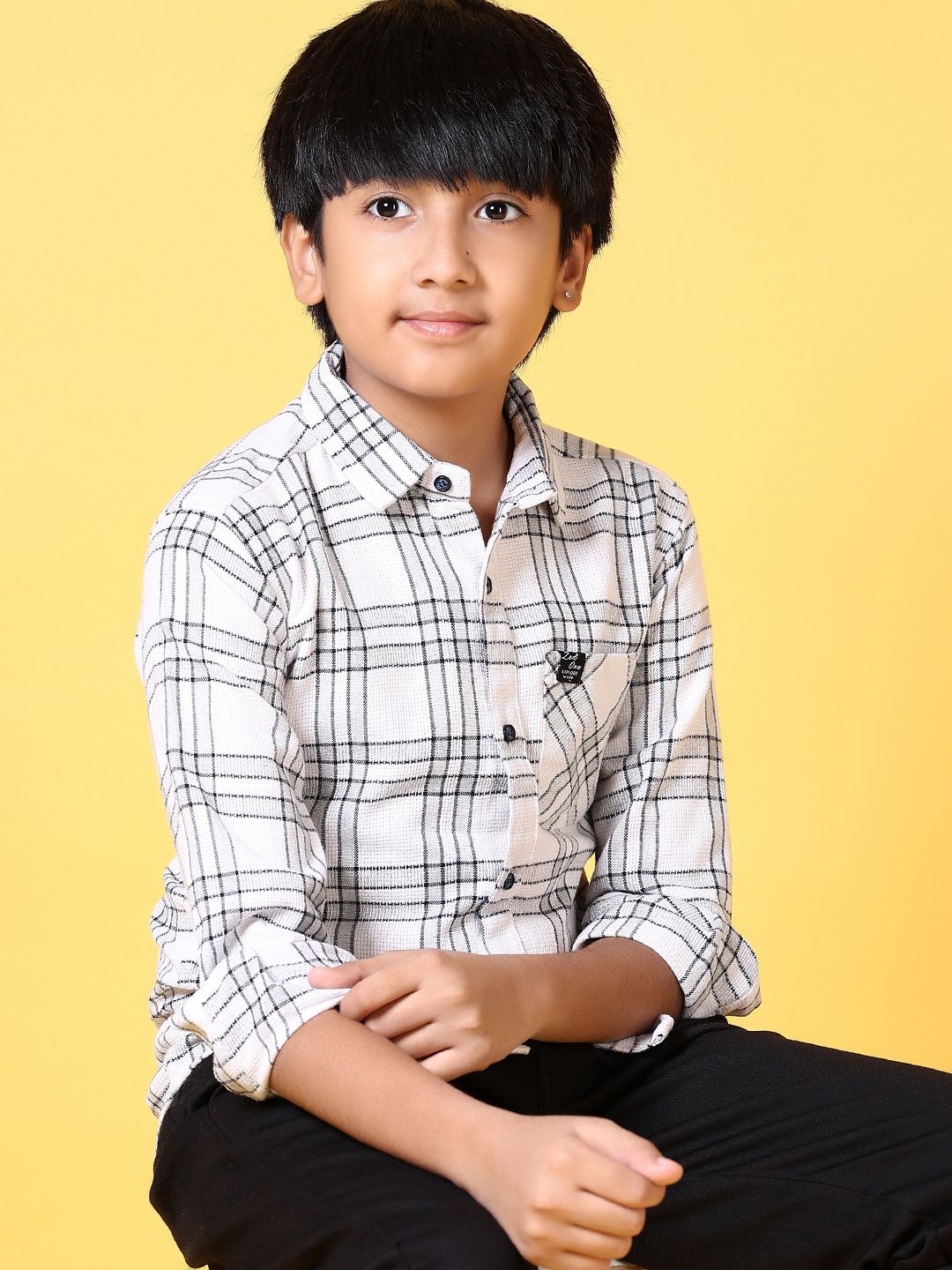 

V-Mart Boys Opaque Checked Casual Shirt, White