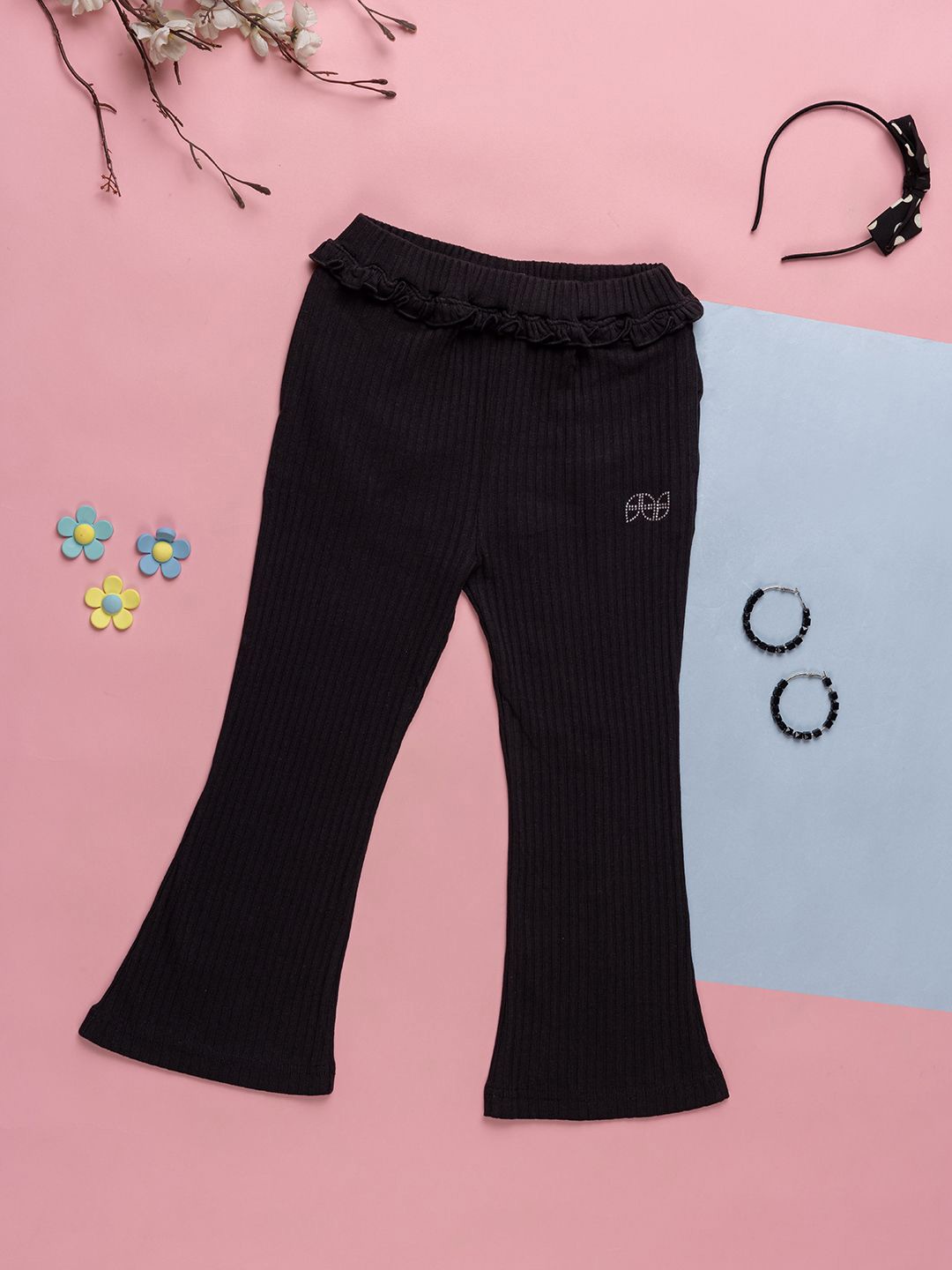 

Purple United Kids Girls Regular Fit Mid-Rise Cotton Trouser, Black