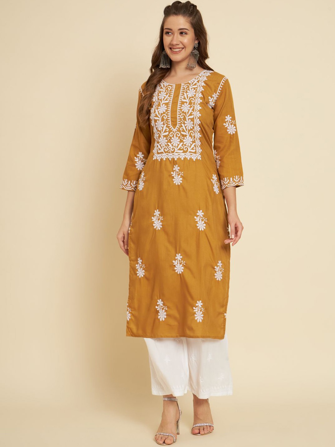 

HERE&NOW Women Floral Embroidered Thread Work Kurta, Mustard
