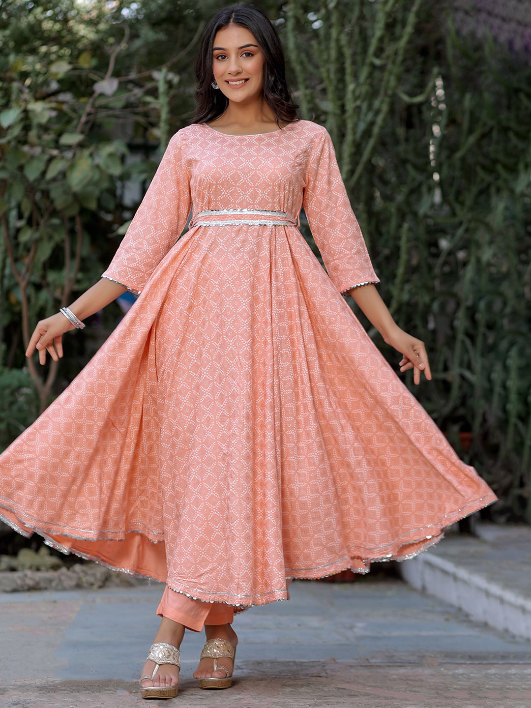 

HERE&NOW Geometric Printed Gotta Patti Regular Anarkali Kurta with Trousers, Peach