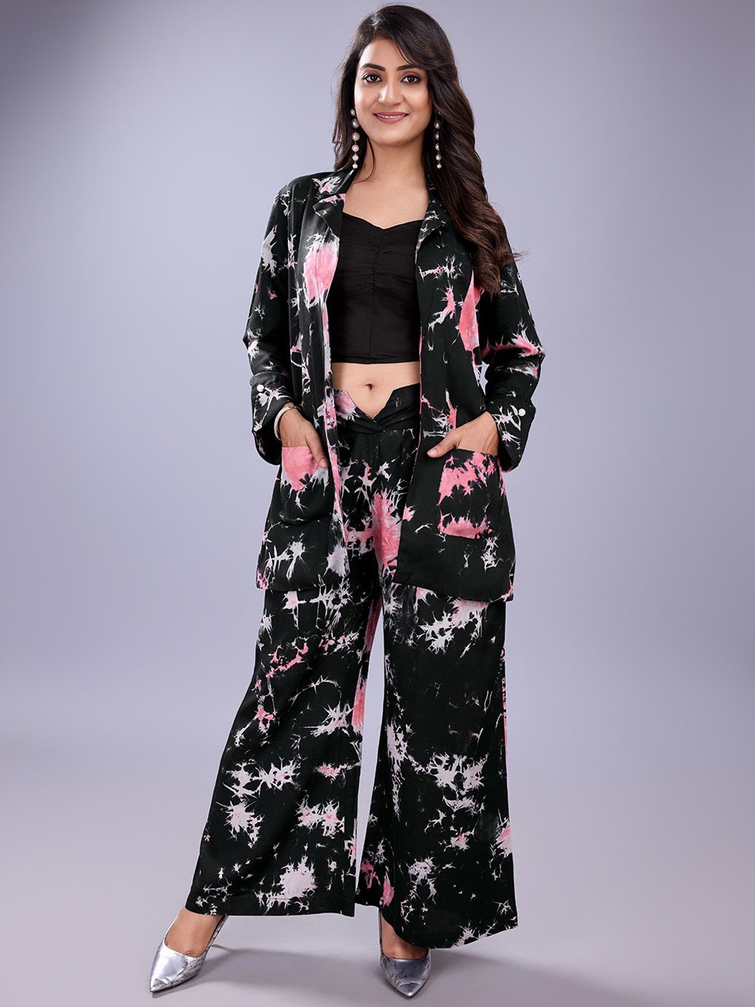 

Komarri U Abstract Printed Jacket With Trousers & Top, Black