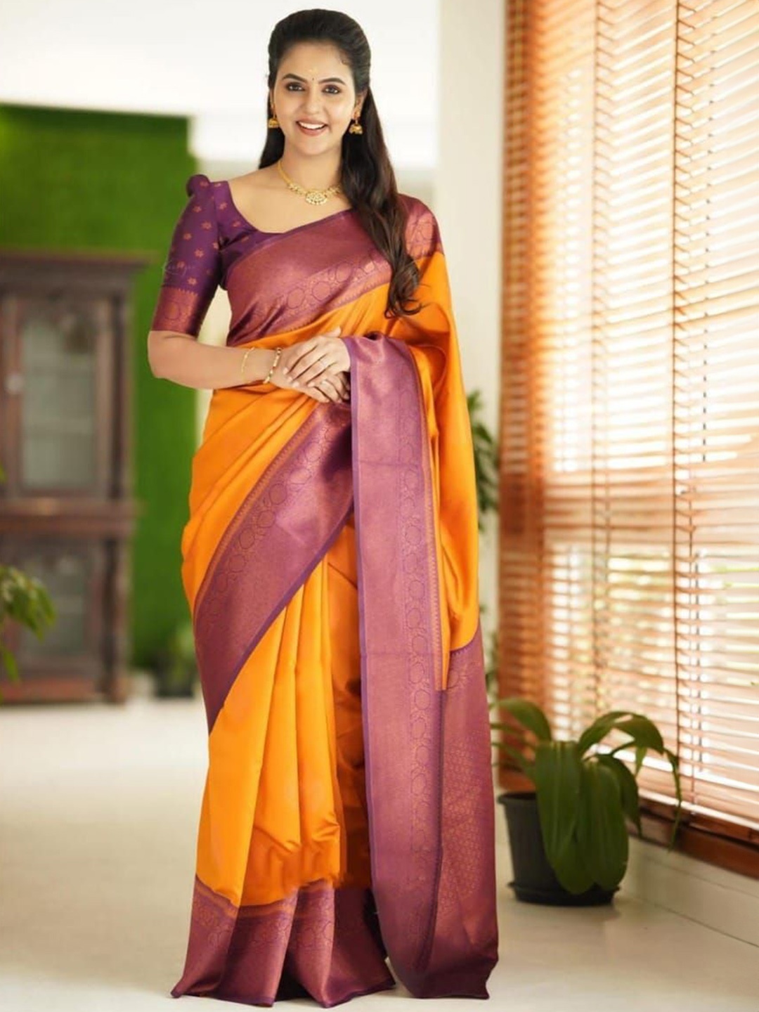 

Areca Designer Ethnic Motifs Zari Pure Silk Designer Banarasi Saree, Gold