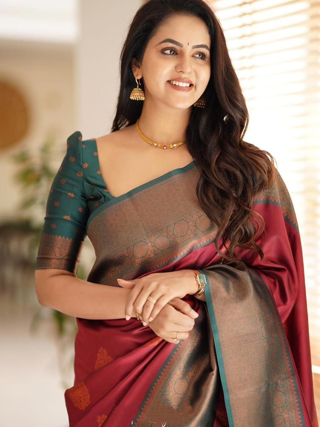 

Areca Designer Woven Design Zari Pure Silk Banarasi Saree, Red