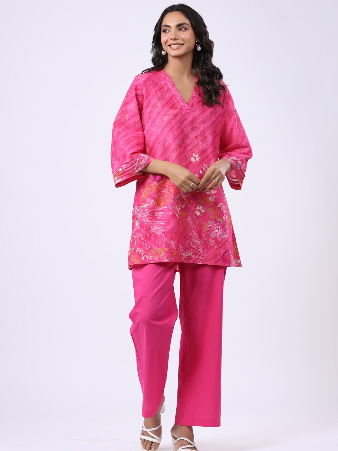 

JISORA Floral Printed Pure Cotton V-Neck Tunic With Trouser, Pink