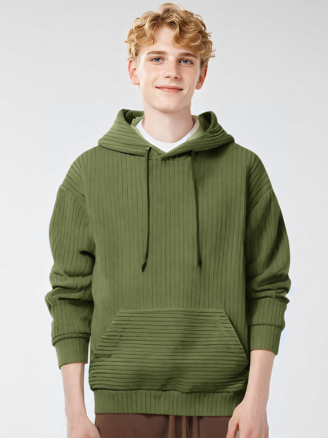 

StyleCast x Revolte Men Rapid-Dry Hooded Sweatshirt, Green