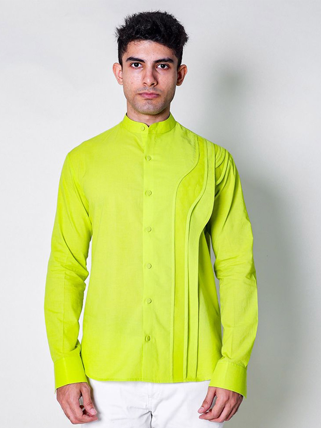 

Arya Giri Men Classic Opaque Casual Shirt, Lime green