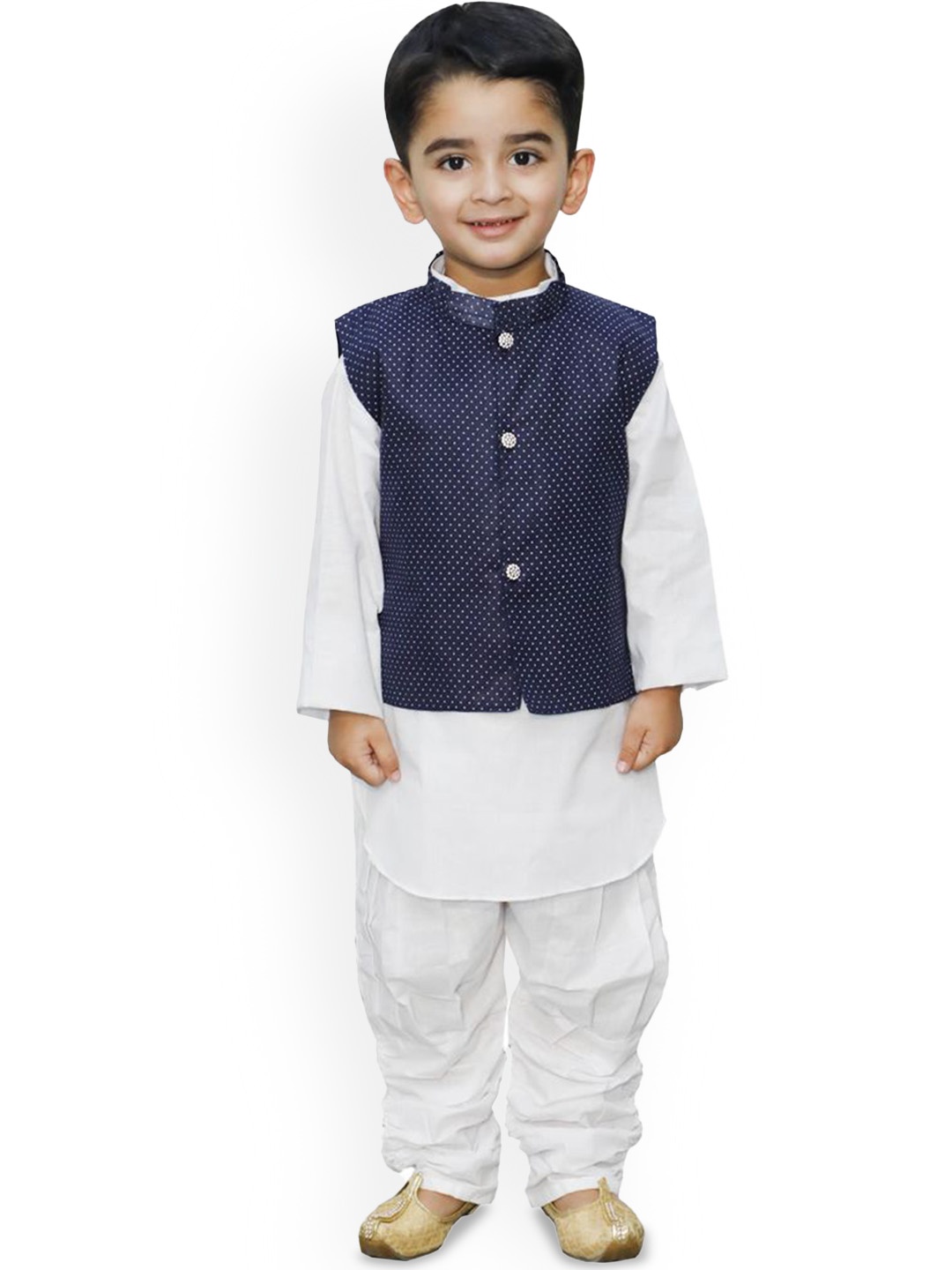 

itsmycostume Boys Mandarin Collar Regular Pure Cotton Straight Kurta with Trousers, White