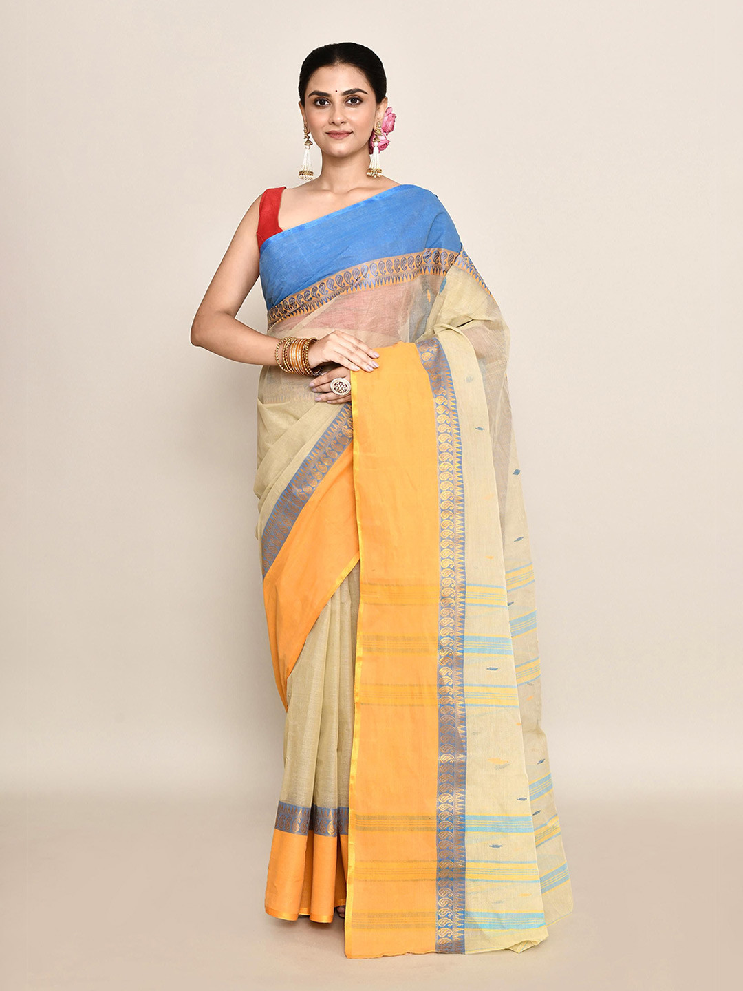 

PUKU Ethnic Motifs Pure Cotton Handloom Taant Saree, Beige