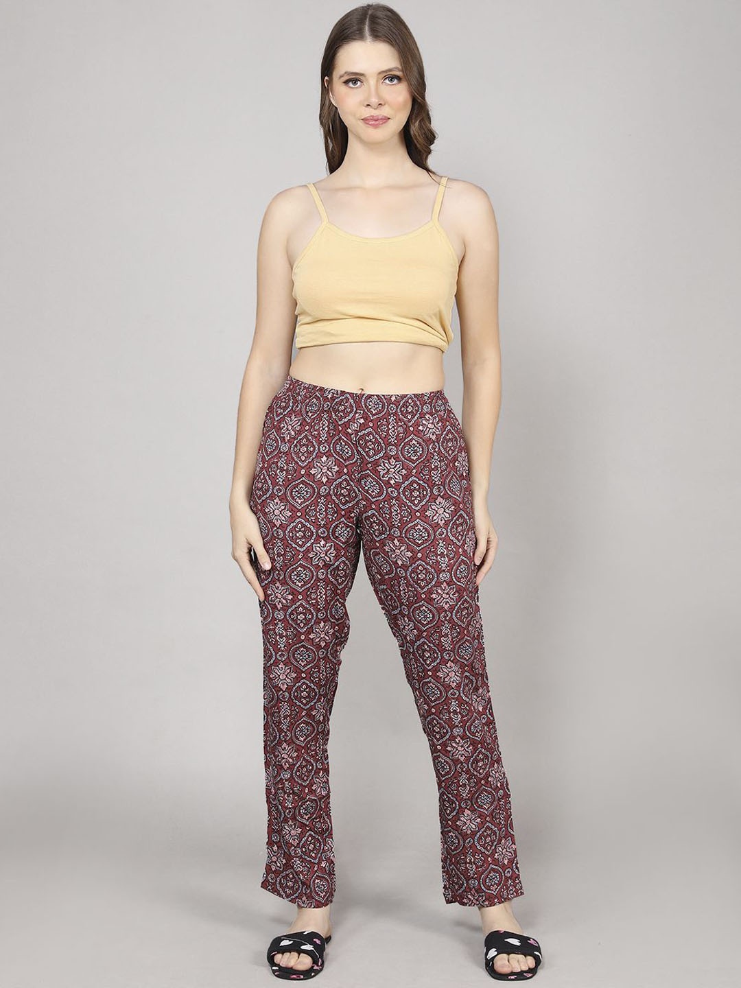 

evolove Women Printed Straight Lounge Pants with Side Pockets and Adjustable Waistband, Red