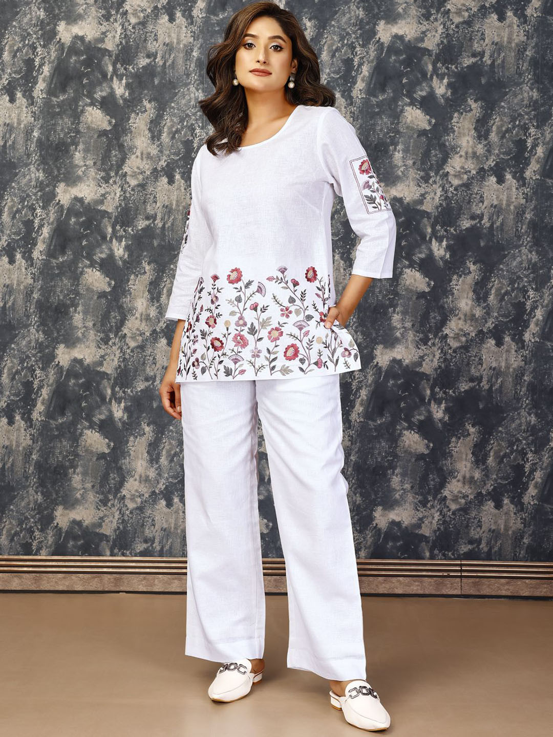 

Komarri U Floral Embroidered Linen Top With Trousers, White