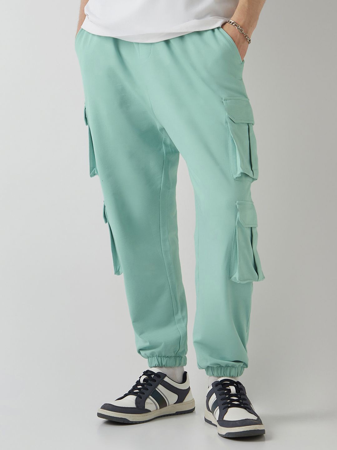 

Bewakoof AIR Men Relaxed Fit Joggers Track Pants, Green