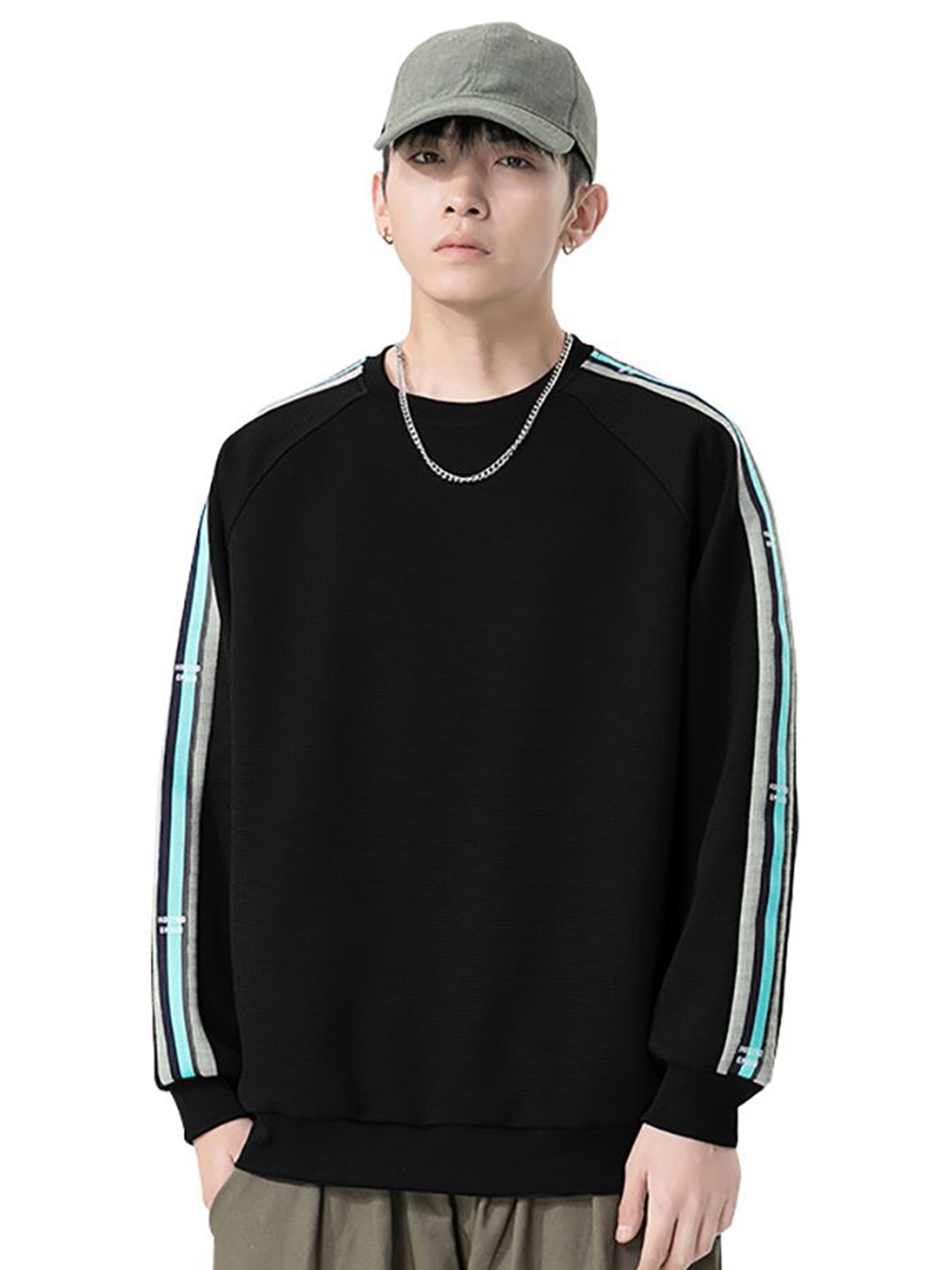 

StyleCast x Revolte Men Cotton Sweatshirt, Black